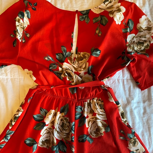 Romper - Picture 2 of 5